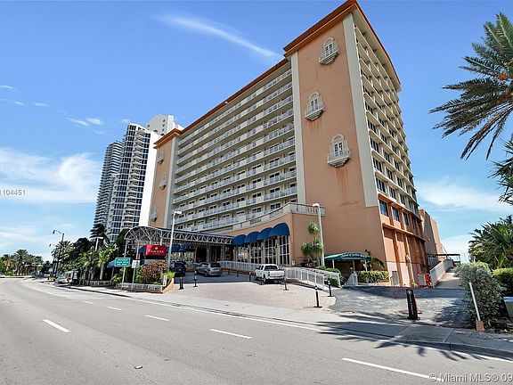 2nd image of 19201 Collins Ave #711