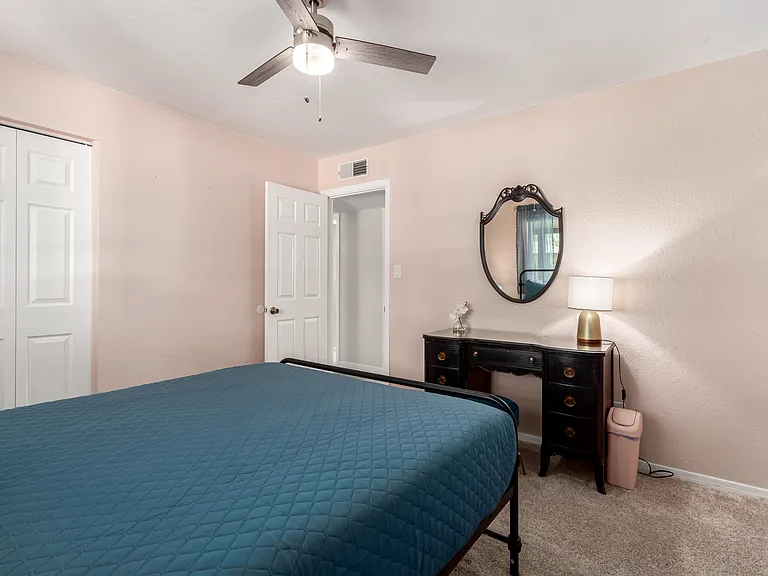 Queen Bedroom