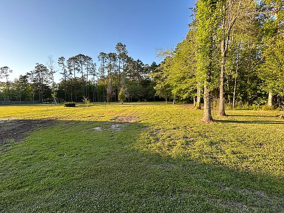 1 acre land so nice for kids to play