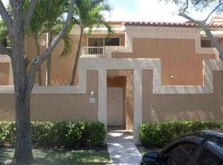 2327 SW 82nd Ter, Pompano Beach, FL 33068