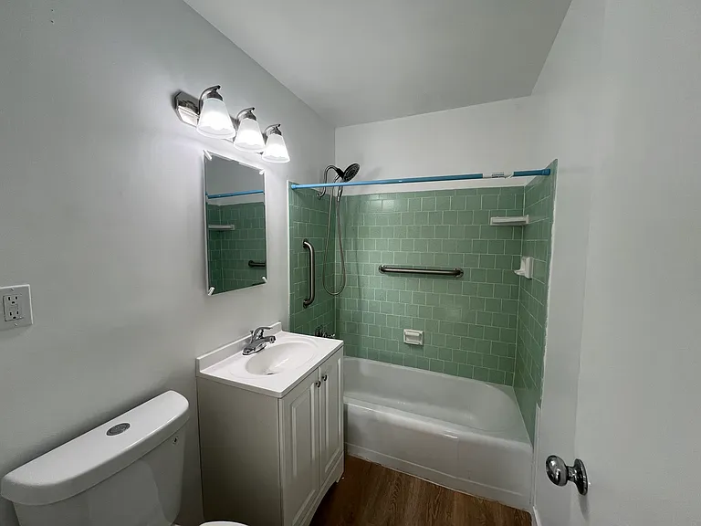 117 W Hickory Ave — Photo 10