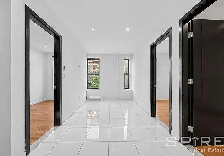 204 W 108th St #Penthouse 6 — Photo 7