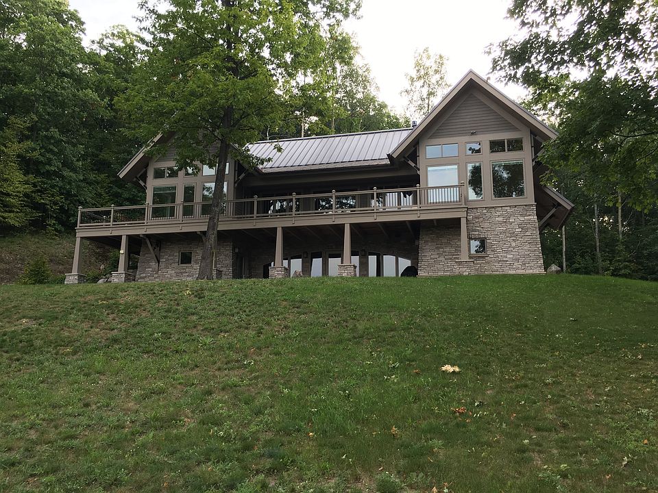 1st image of 3182 E Gousty Knowe Ln