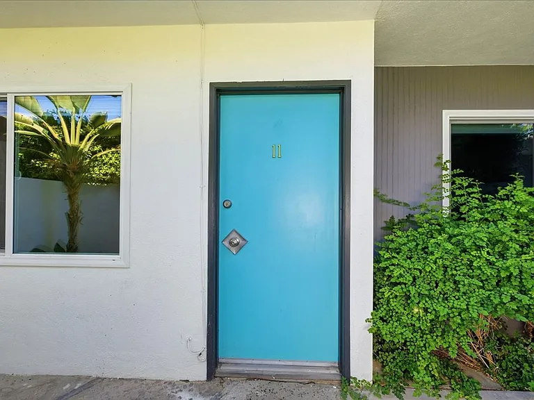 2080 S. Camino Real — Photo 20