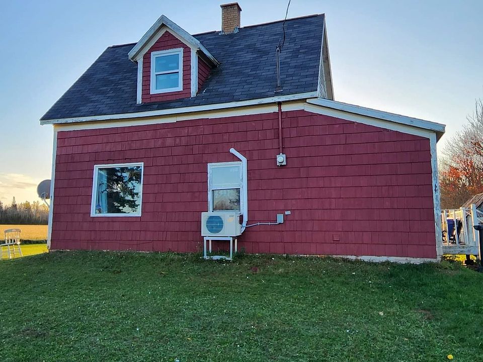 1st image of 318 Beaton Rd W