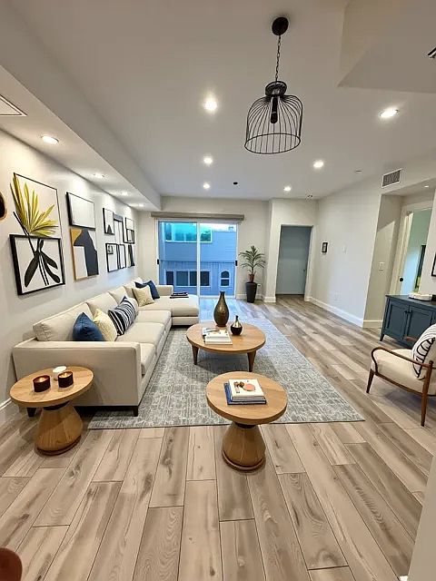 Living room virtually staged