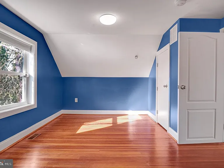 1202 President St — Photo 10