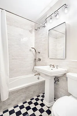 Rented by Compass | media 39