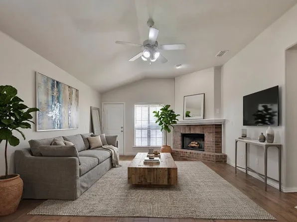 6923 96th St, Lubbock, TX 79424
