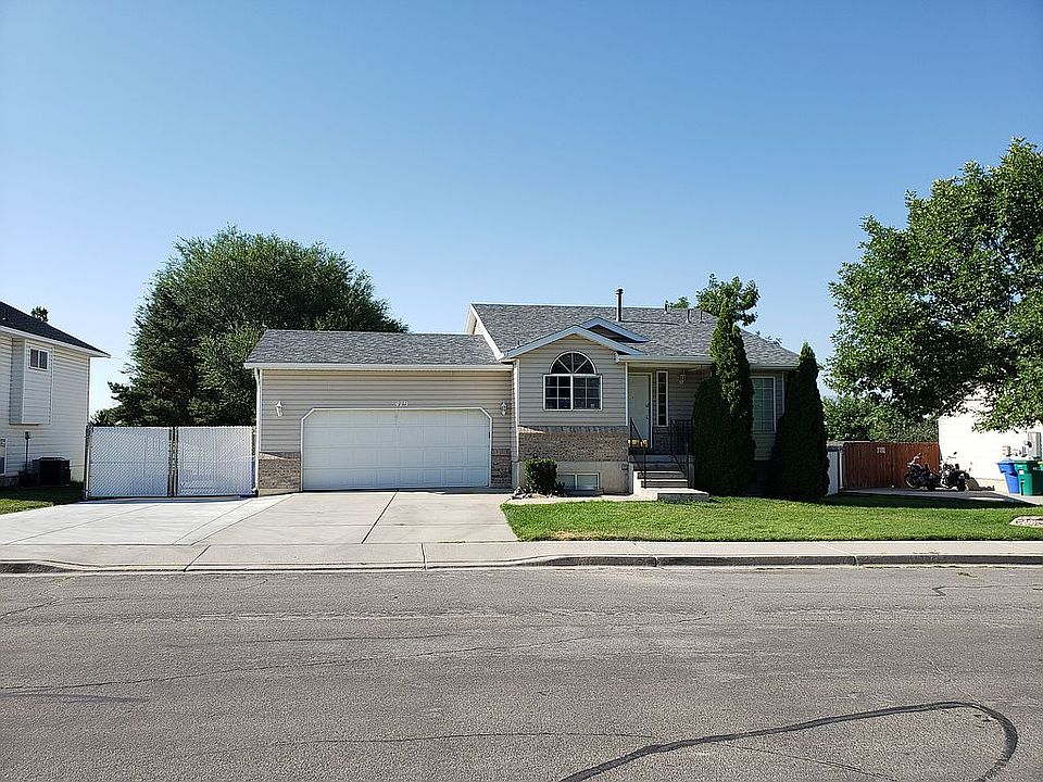 1st image of 419 W 2325 N