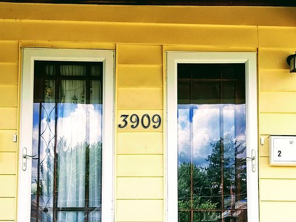 2nd image of 3909 Meyerfeld Ave