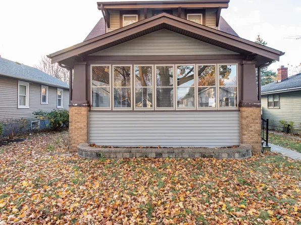 108 S Fulton Ave, Waukegan, IL 60085
