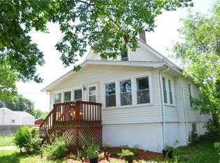 209 Hartford Ave, Des Moines, IA 50315