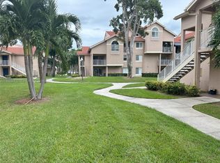 15781 SW 106th Ter APT 201, Miami, FL 33196