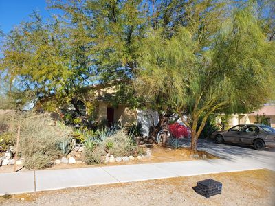 1252 Roselle Ave, Thermal, CA, 92274