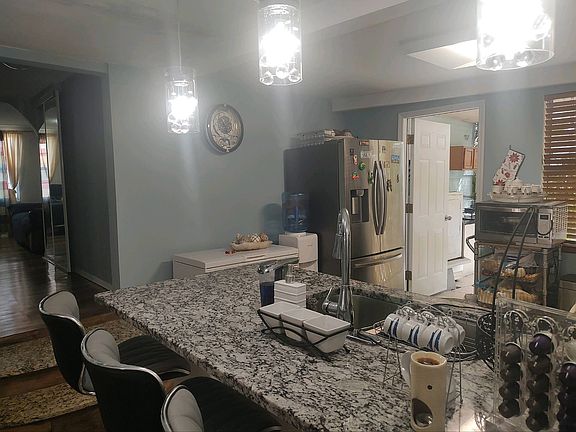 5th image of 3503 58th Ave N #17