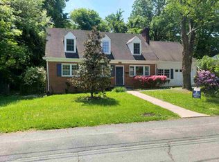 504 Park Hl, Charlottesville, VA 22902