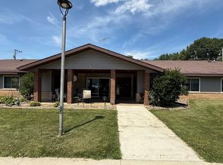 120 High St #9, Clintonville, WI 54929