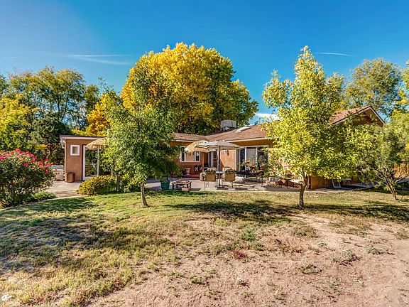 912 Macario Ln 1805
