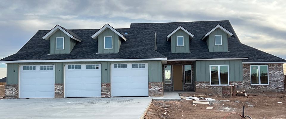 1st image of 4 Glorieta Dr