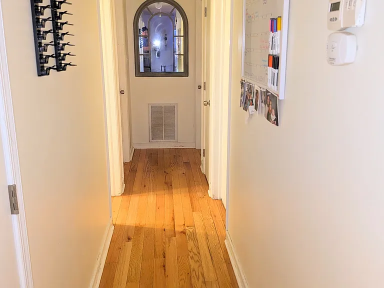 7285 Ann Cabell Ln — Photo 8