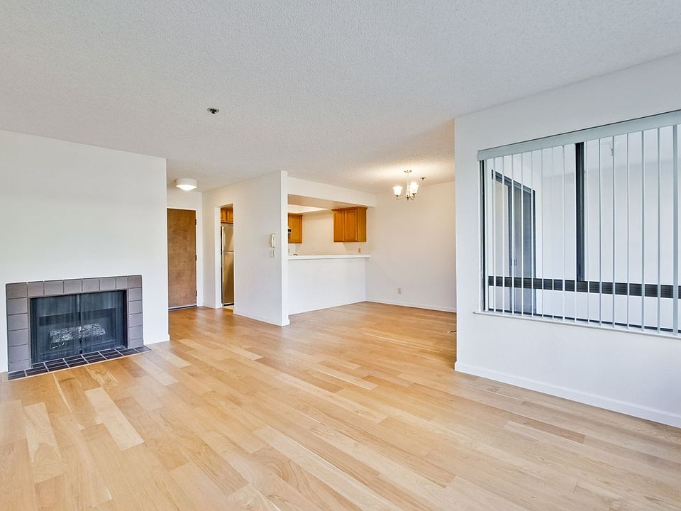1st image of 410 Sheridan Ave APT 221