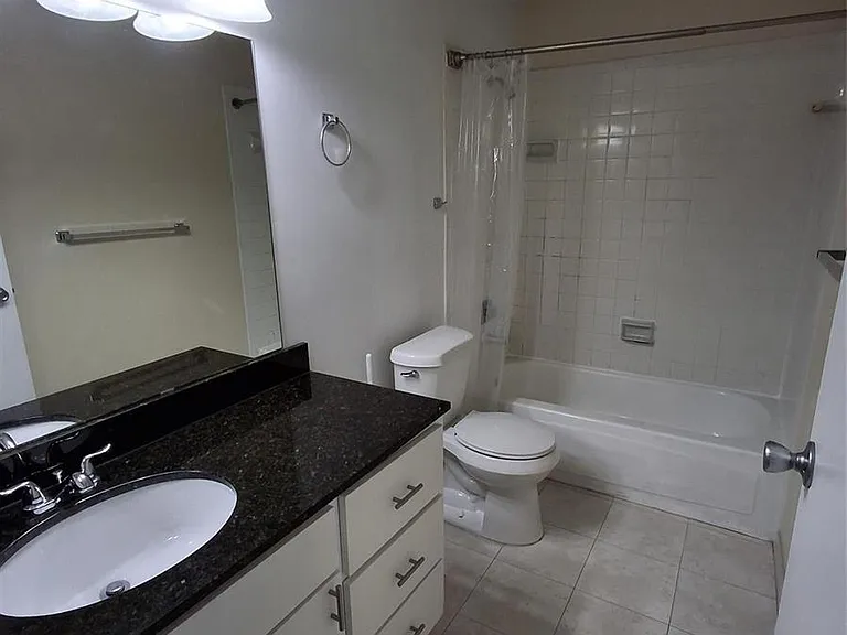 899 Riverside Dr #613 — Photo 19
