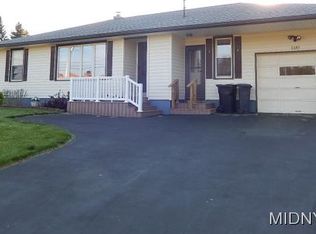 2685 Sulphur Springs Rd, Sauquoit, NY 13456