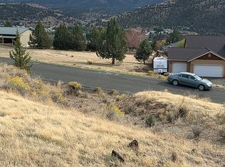 229 NW Valley View Dr, John Day, OR 97845