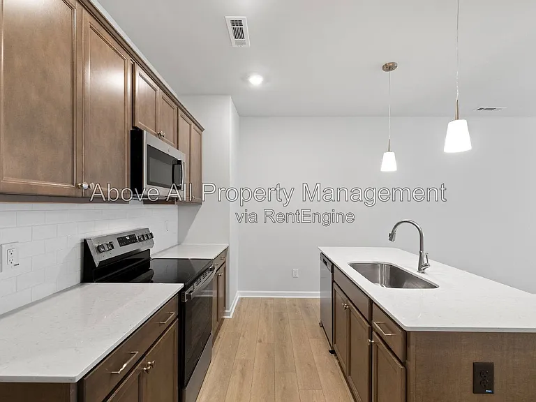 141 Blue Melody Ave — Photo 17