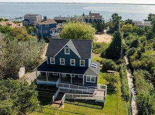 56 Oak Beach Rd, Babylon, NY 11702
