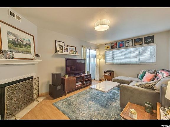 2nd image of 215 E Hill Ave APT 2