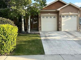 228 Crossroads Cir, Montrose, CO 81401