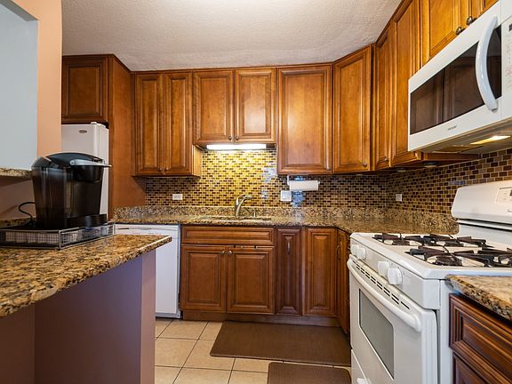 4th image of 5500 Lincoln Ave Unit 308W
