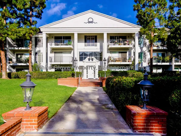 102 Scholz Plz APT 239, Newport Beach, CA 92663