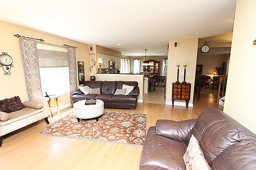 5th image of 1319 Almaden Ln