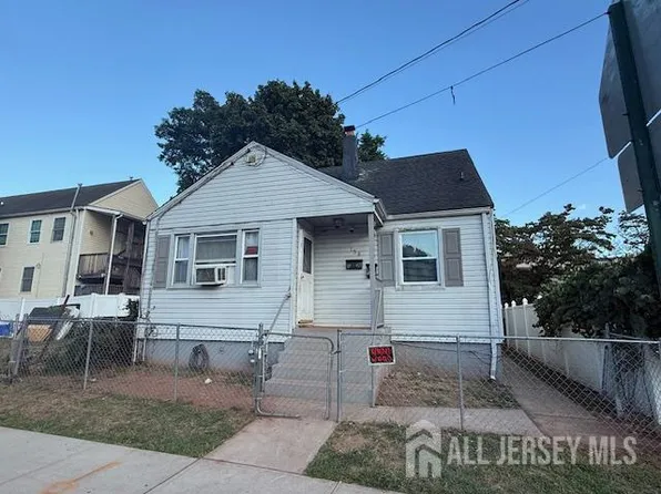 158 Lee Ave, New Brunswick, NJ 08901