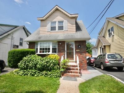 17 Garden Ave, Belleville, NJ, 07109