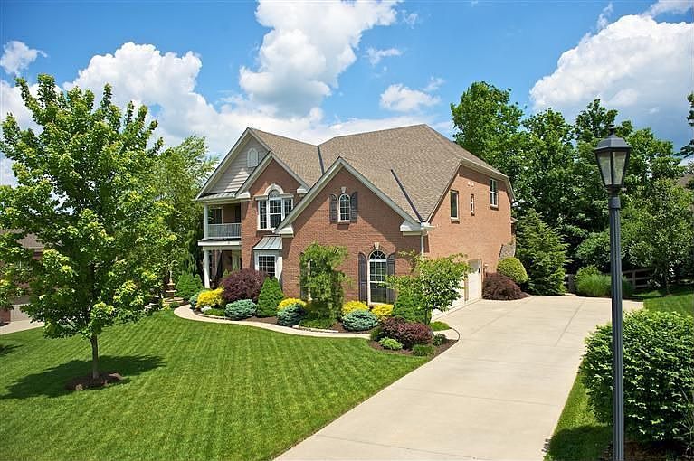 1st image of 2032 Brantwood Dr