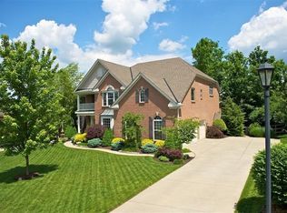 2032 Brantwood Dr, Hebron, KY 41048