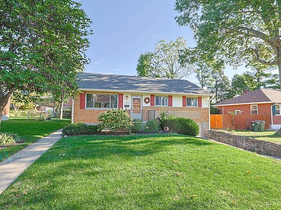 2nd image of 181 Ireland Ave