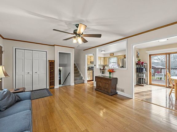 3rd image of 665 Renee Dr