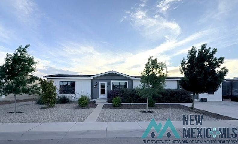 1st image of 4211 Magnolia St