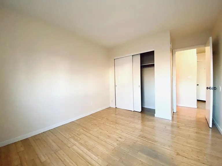2342 S Austin St — Photo 11