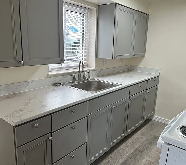 Windsor Court Apartments — Photo 5