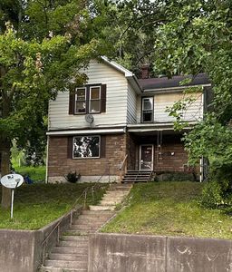 306 N Broad St, Ridgway, PA, 15853