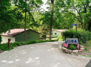 1184 Crescent Hills Dr, La Crescent, MN 55947