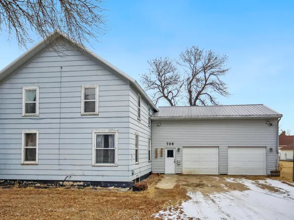 708 4th St, Ipswich, SD 57451