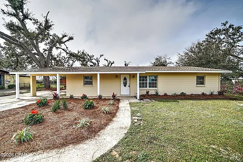 1602 Montana Ave Photo 1