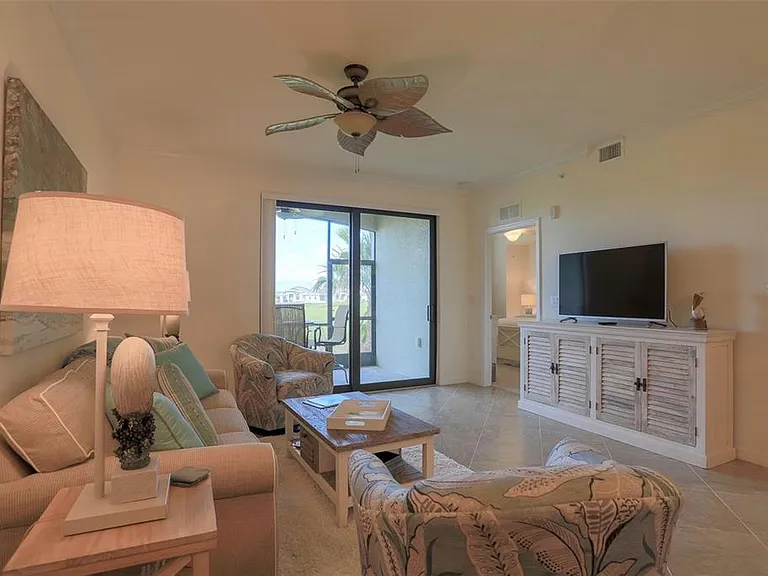 5507 Palmer Cir #105 — Photo 13